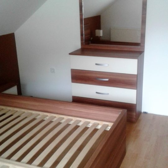 http://mizarstvo-zgajner.com/wp-content/uploads/2015/04/20161023_120825-540x540.jpg