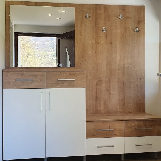 http://mizarstvo-zgajner.com/wp-content/uploads/2015/04/20200409_134144-540x540.jpg