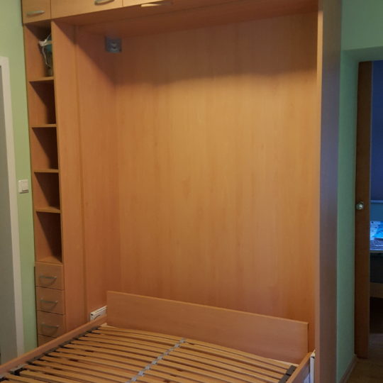 http://mizarstvo-zgajner.com/wp-content/uploads/2015/04/postelja-odprta-e1519229072319-540x540.jpg